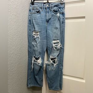 Hollister distressed jeans 1 S